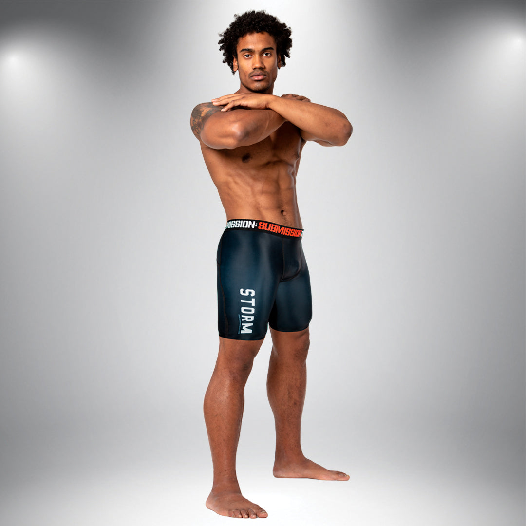 STORM DELTA COMPRESSION SHORTS - Black/Black